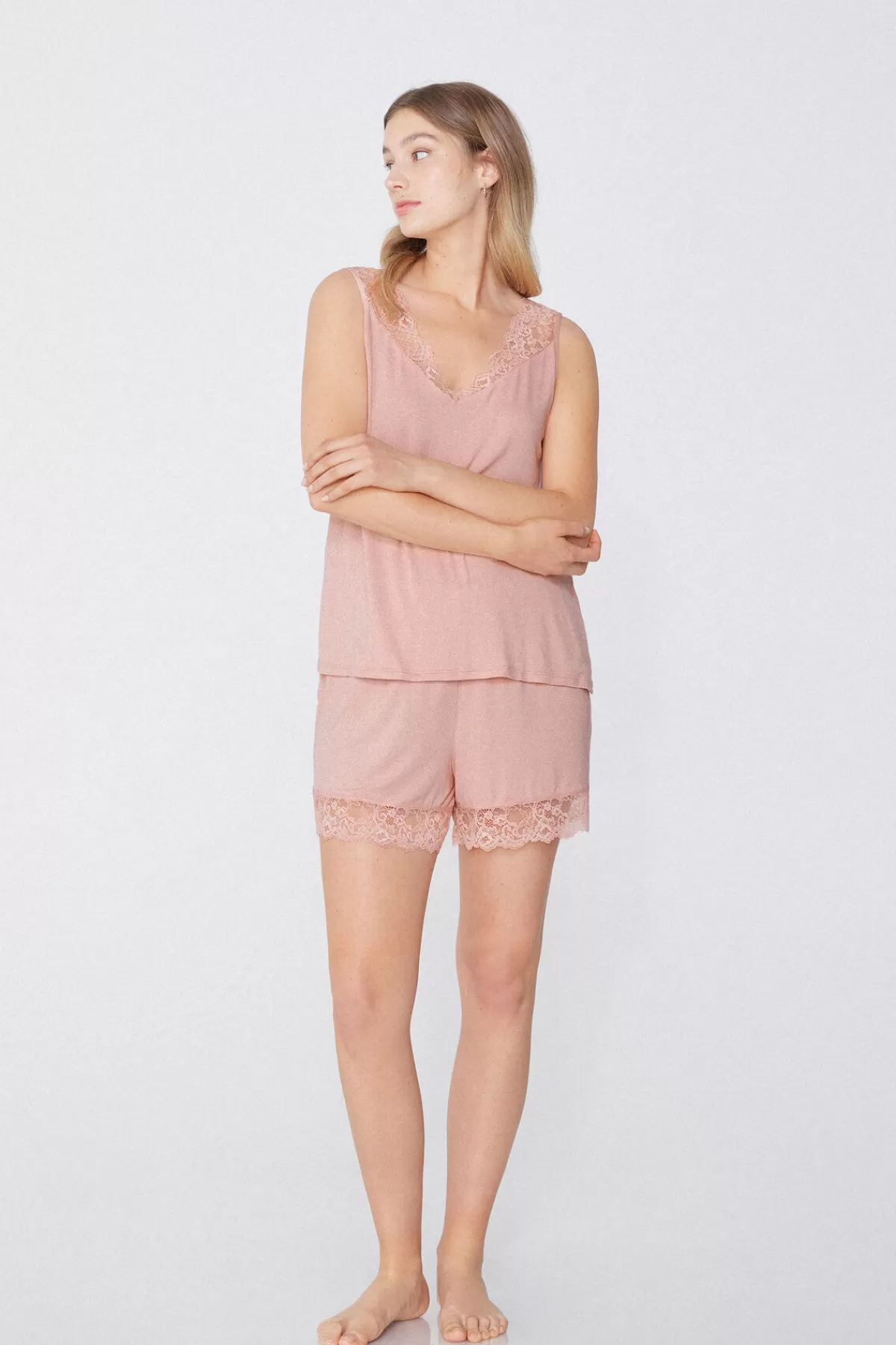 Tezenis Completo Pigiama Donna con Shorts Corti e Canotta in Morbida Viscosa e Pizzo Elegante - Perfetto per l'Estate