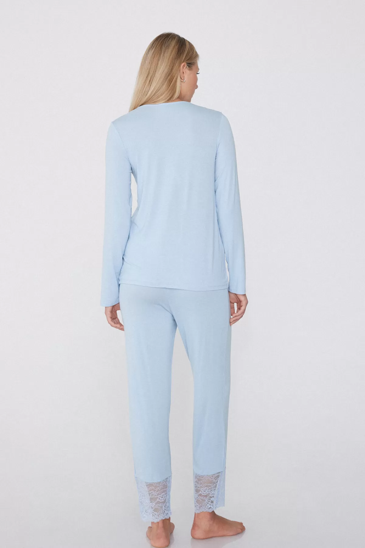 Pijama Elegante con Inserti in Viscosa e Pizzo - Tezenis Collection Donna