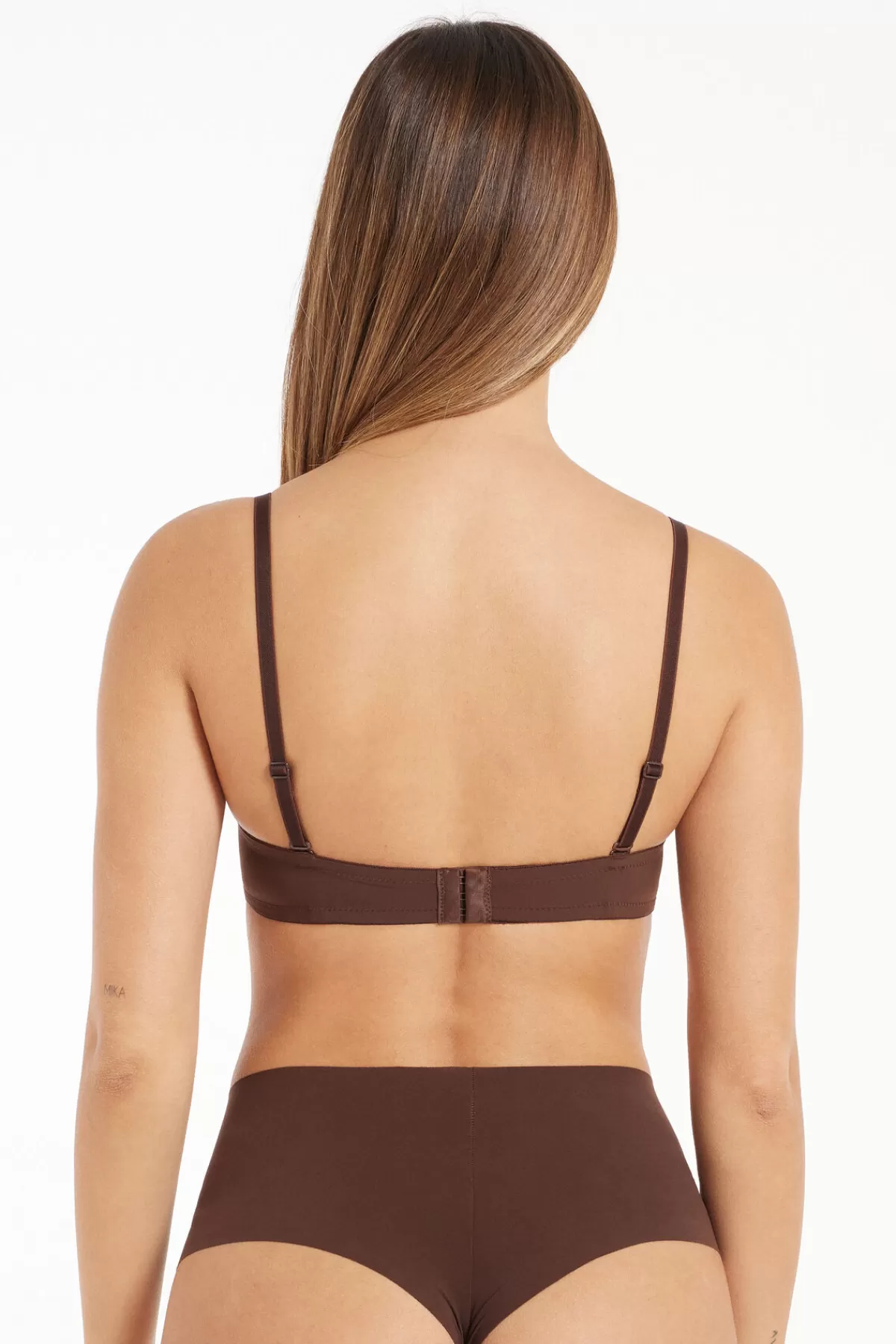 Tezenis Reggiseno Fascia Ultra Imbottito Madrid - Intimo Confortevole Donna con Tessuto Sostenibile in Microfibra Riciclata