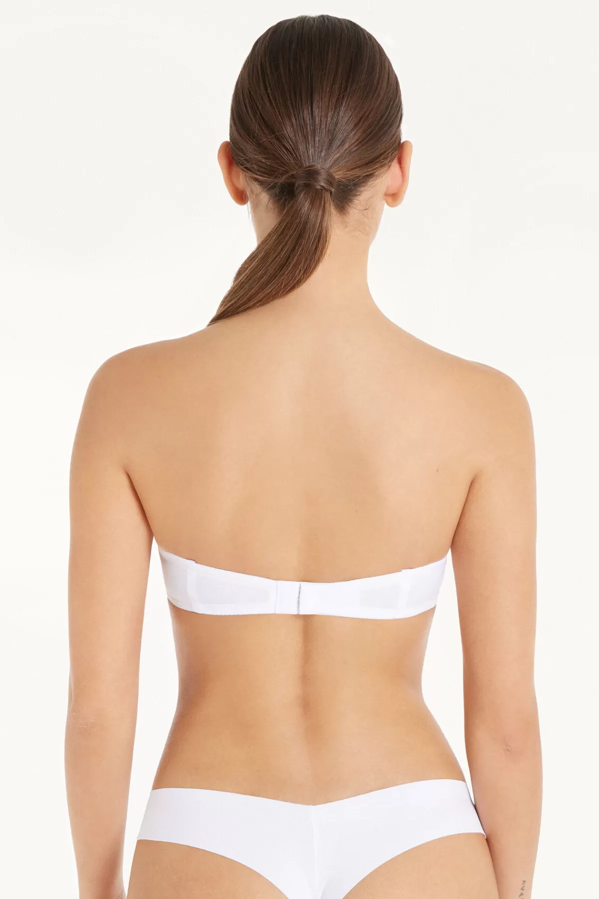Reggiseno a Fascia Extra Morbido Madrid - Microfibra Rigenerata Super Imbottito per Donna Tezenis 

Intimo Confortevole con Doppio Rinforzo - Modello Madrid in Tessuto Ecologico Tezenis Donna 

Reggiseno Fascia Avvolgente Madrid - Imbottitura Premium in Microfibra Riciclata per Donna Tezenis 

Intimo Femminile Tezenis - Reggiseno Fascia Confort con Rinforzo Madrid in Ecotessuto Idrorepellente