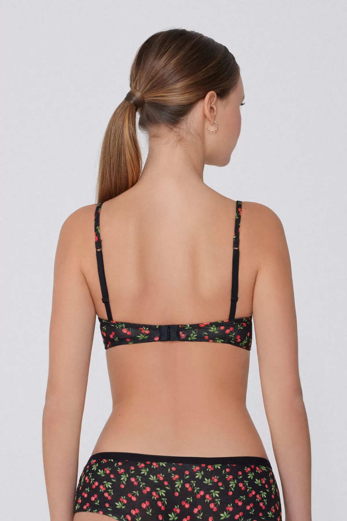 Reggiseno Confortevole in Cotone Stampato London - Design Moderno Tezenis Donna

(：，