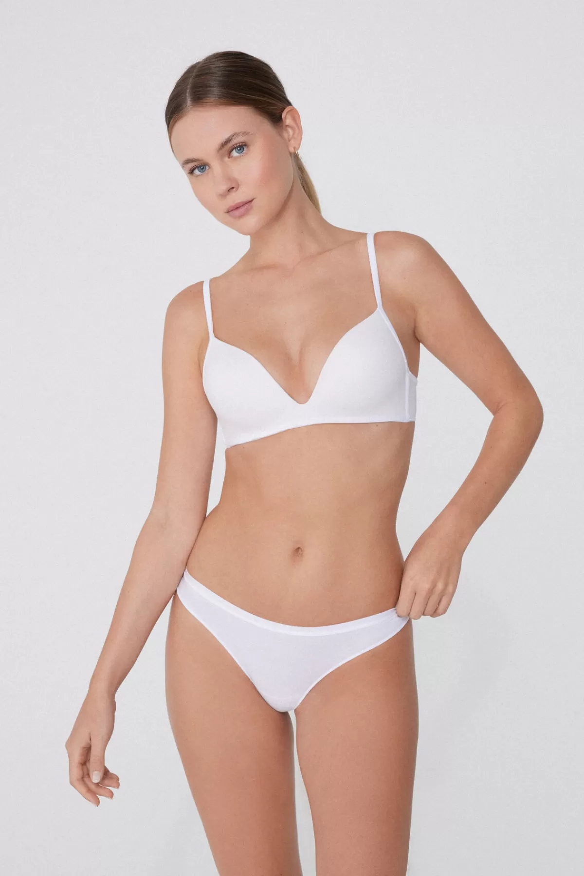 Reggiseno Confezionato Triangolo Donna con Imbottitura Soft in Morbido Cotone - Modello Comfort London Design Elegante Tezenis