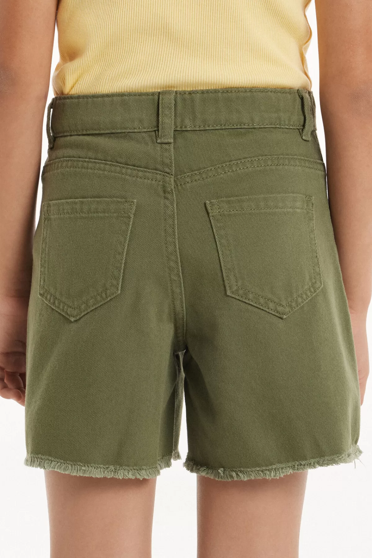 Tezenis Pantaloncini Jeans con Frange - Stile Distrutto e Taglio Corto