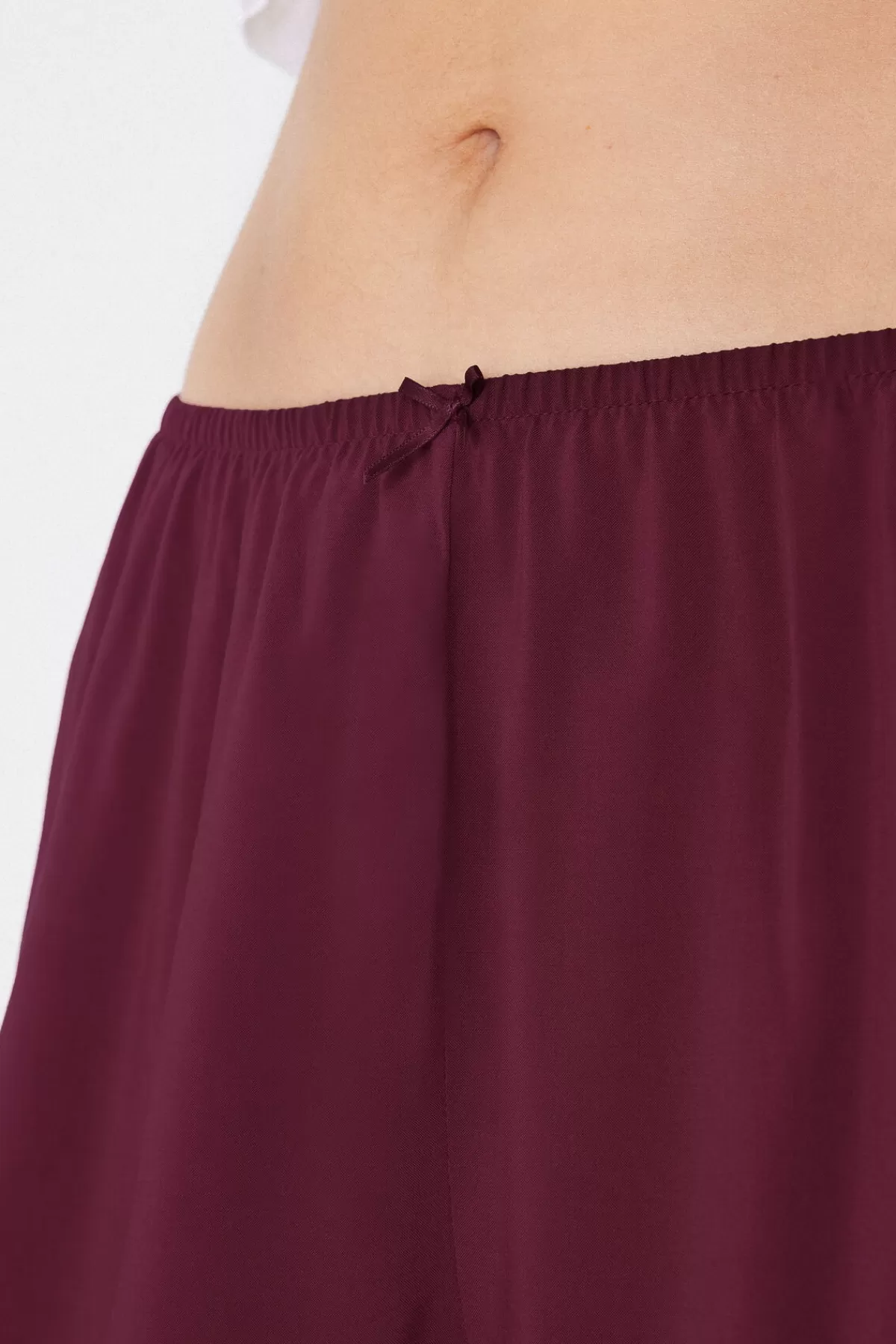 Tezenis Shorty Da Donna in Viscosa Elasticizzata - Pantaloncini Comodi con Colore Unico, Perfetti per l'Estate
