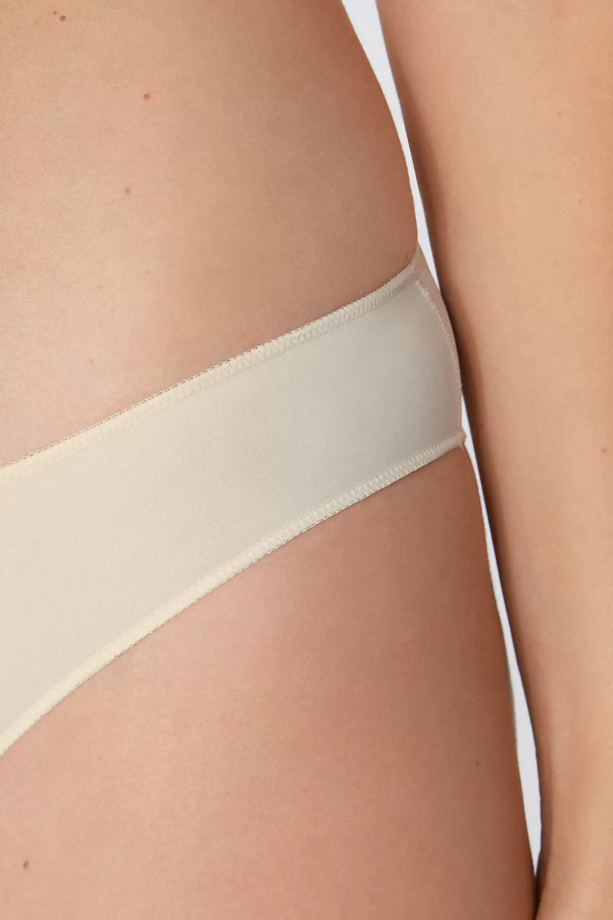 Tezenis Intimo Donna Modelllo Classico con Fibra Rigenerata Eco-Sostenibile - Morbida Vestibilità Quotidiana