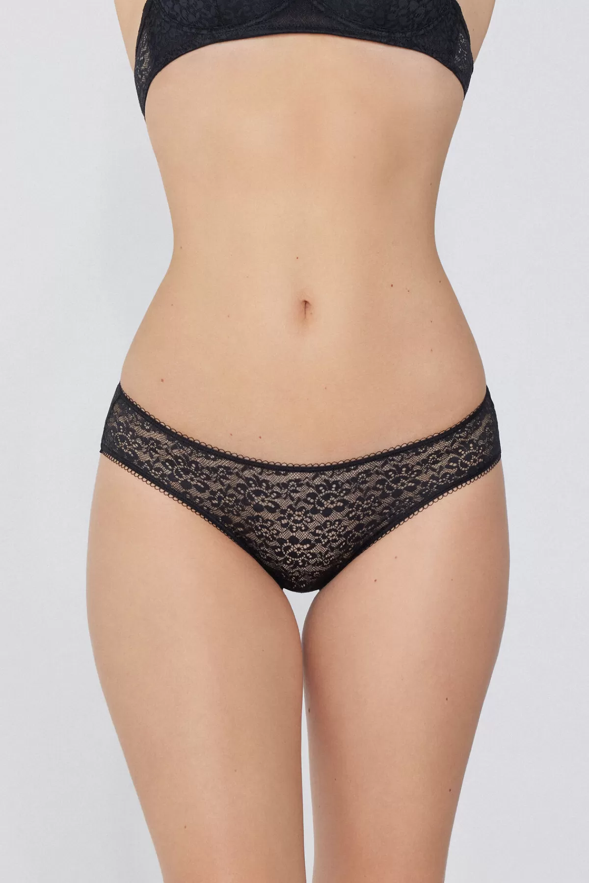 Intimo Donna Tezenis - Modellismo Classico con Rifiniture a Pizzo, Comfort Ottimale e Design Senza Tempo