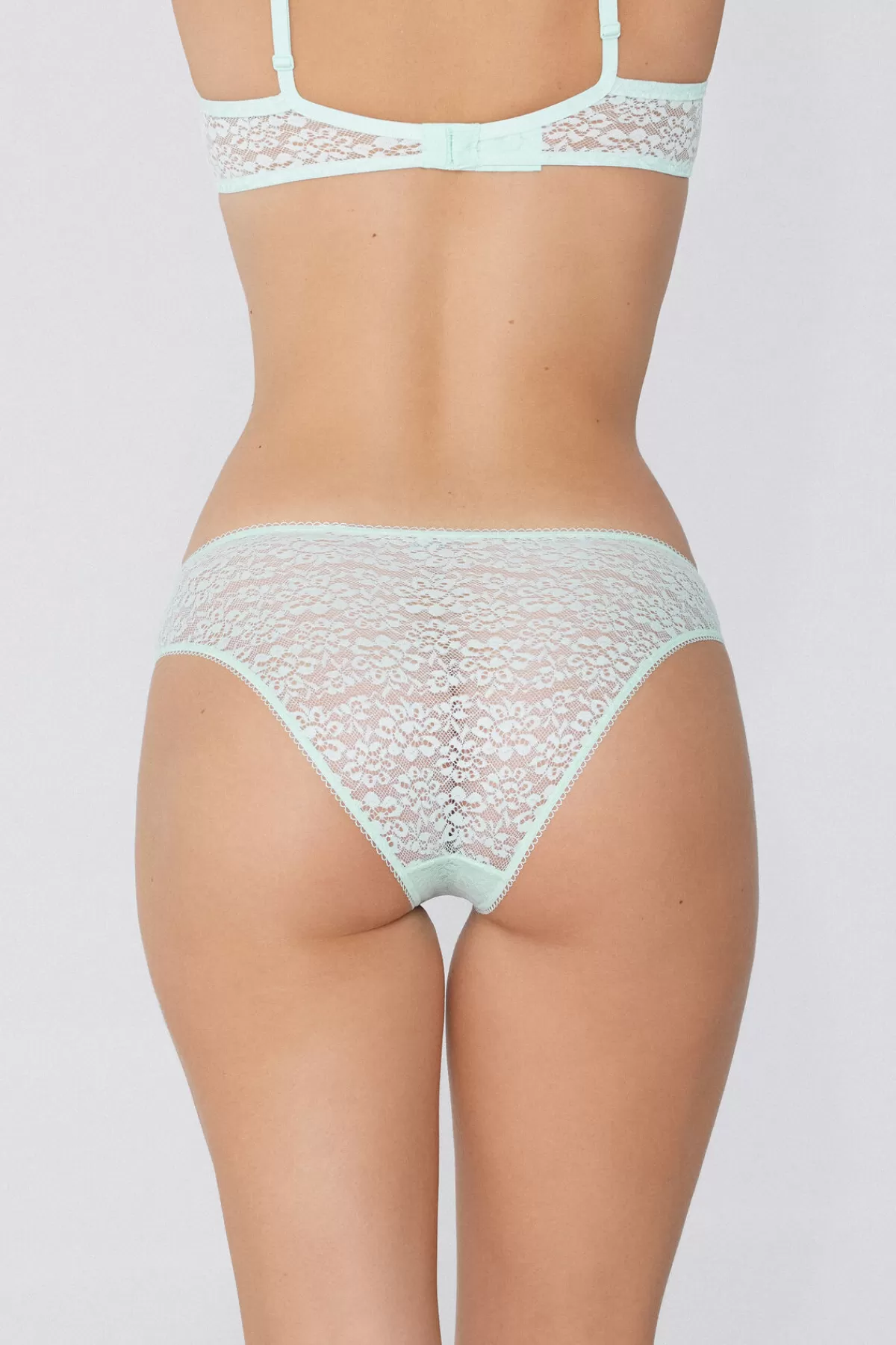 Tezenis Intimo Modellante Altissimo con Pizzo Sostenibile - Slip Donna Confortevole ed Elegante