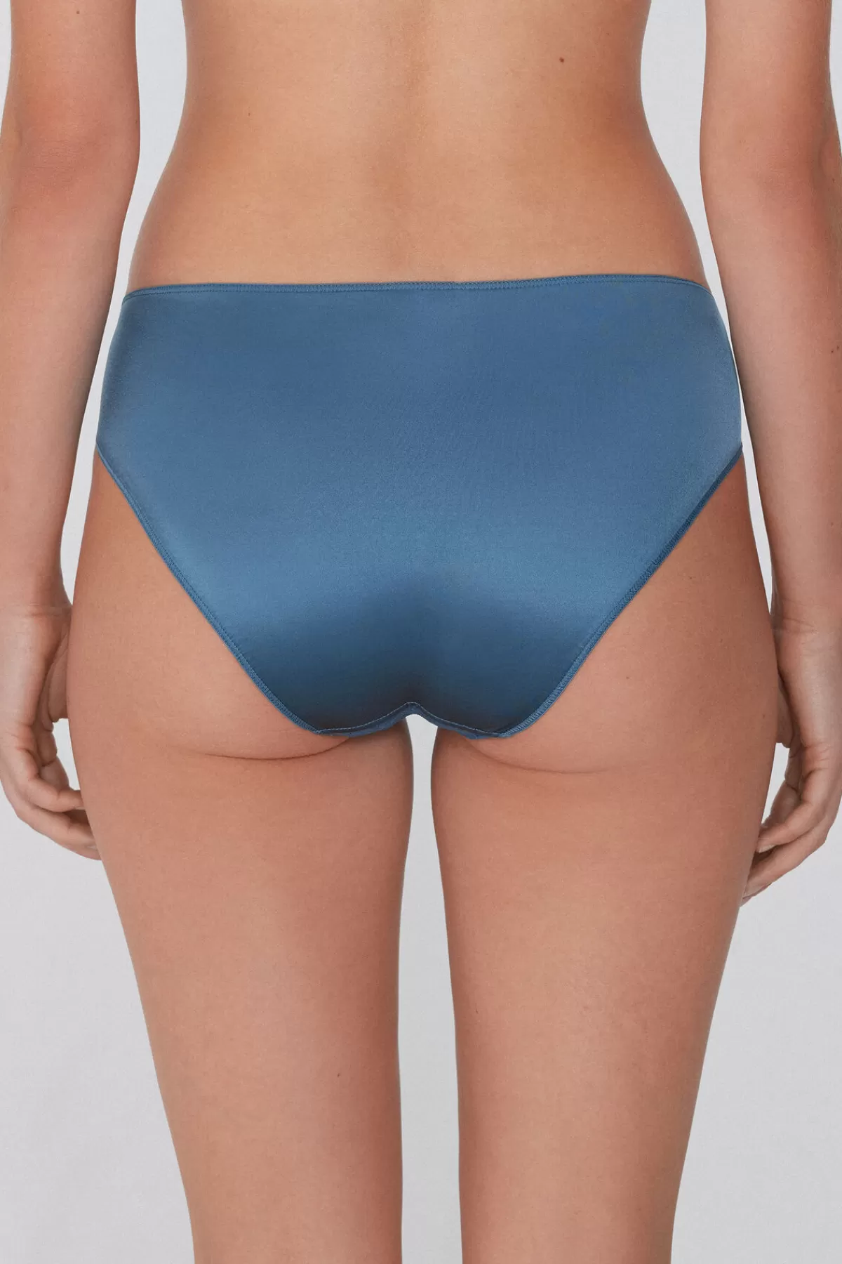 Luccichio Essenziale: Intimo Donna Tezenis con Conforto Irresistibile