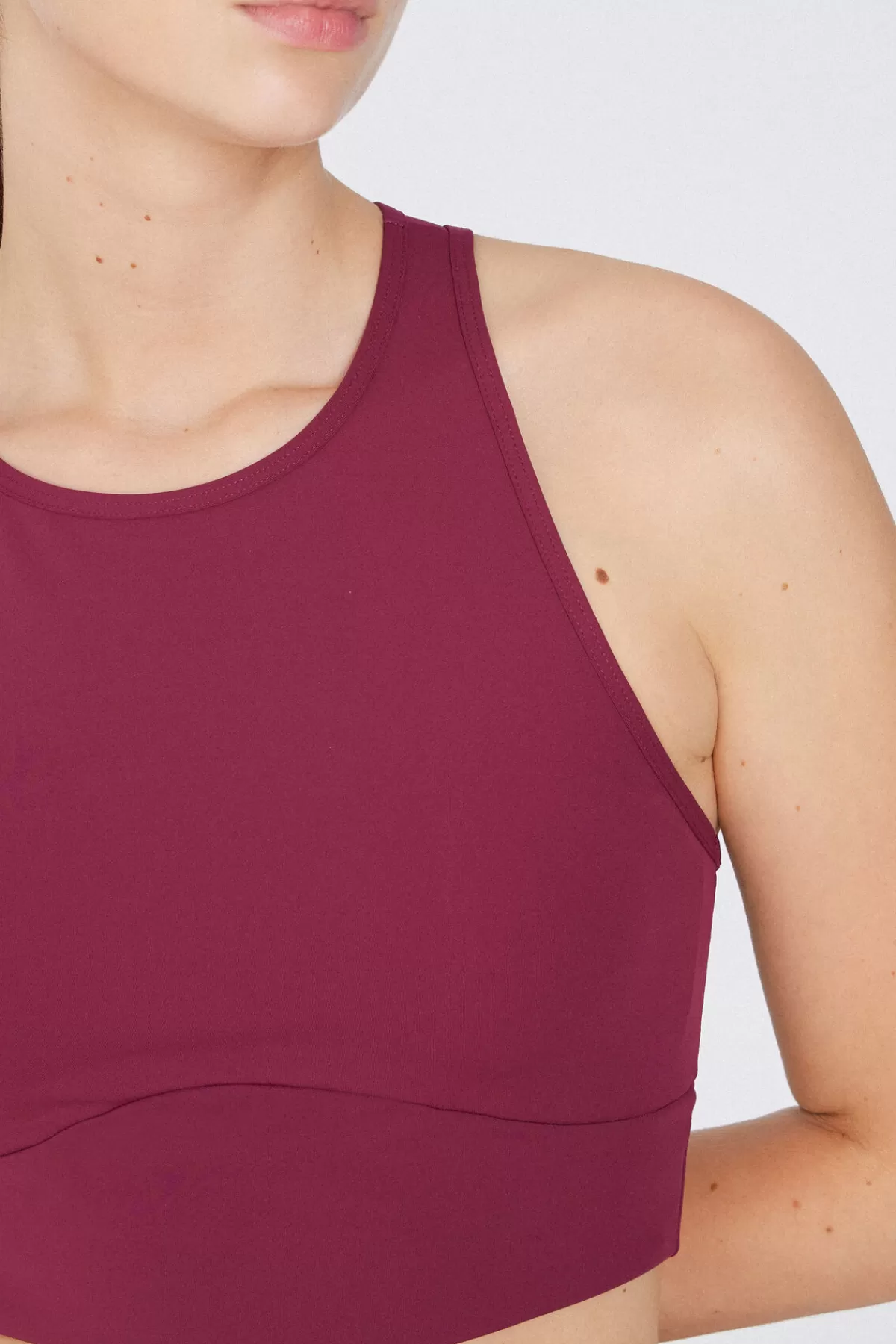 Tezenis Canottiera Femminile Cortissima in Tessuto Ultra Morbido - Comoda e Leggera per l'Estate