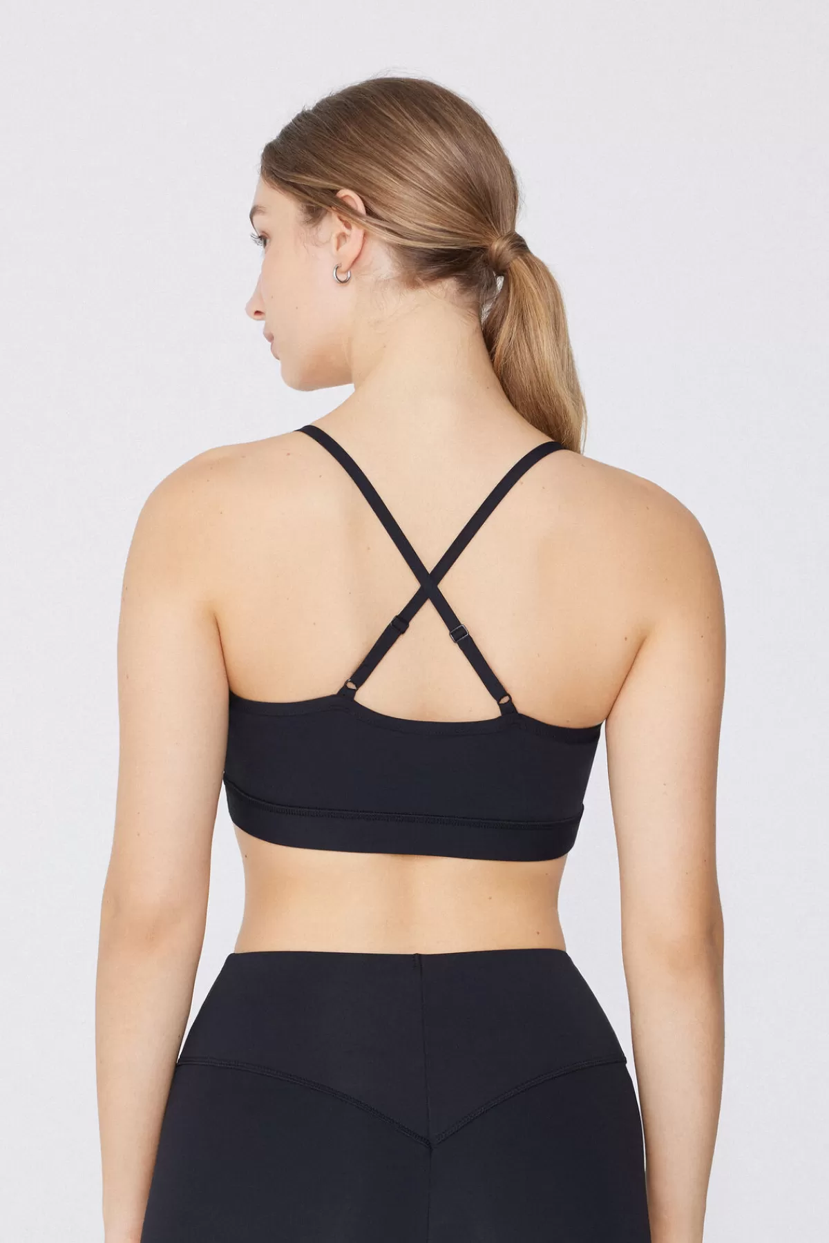 Tezenis Top Sportivo Donna con Spalline Sottili - Imbottito e Confortevole per Allenamenti
