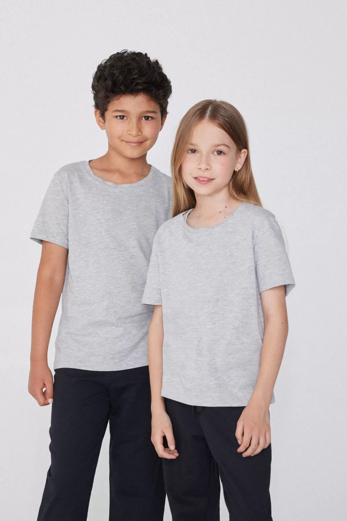 Tezenis Maglietta Unisex per Bambini - Girocollo Basic in Puro Cotone 100%, Morbida e Confortevole per Tutto il Giorno