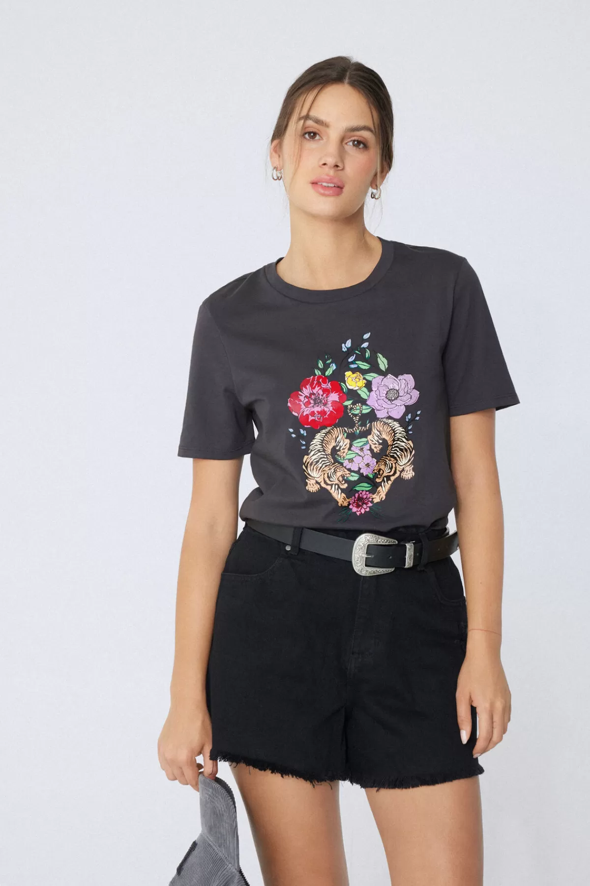 Tezenis Maglietta Donna in Puro Cotone con Grafica Floreale Unica - Comoda e Morbida con Taglio Moderno per Look Casual Estivo