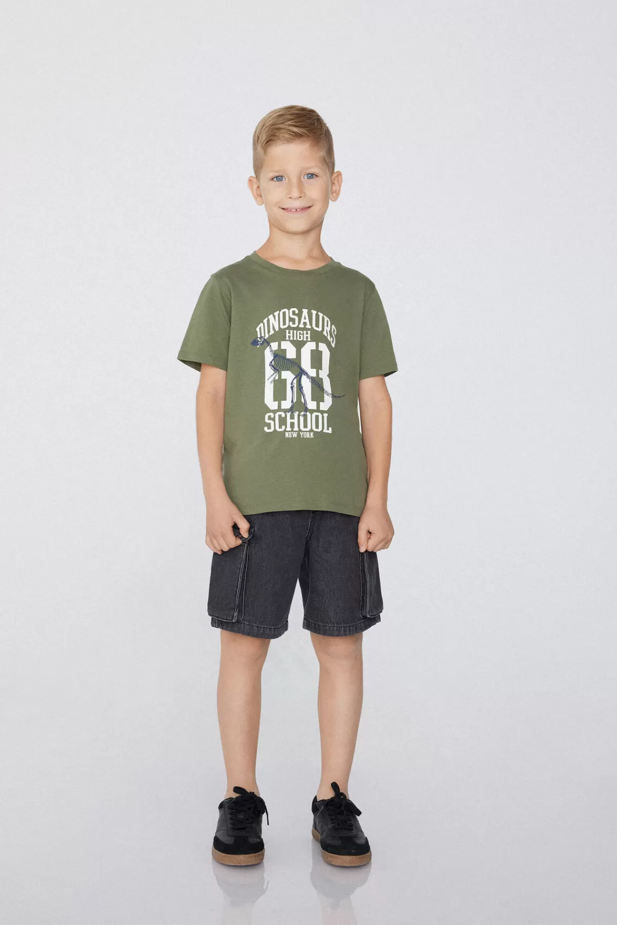 Maglietta Girocollo in Puro Cotone con Fantasia Grafica per Bambini - Tezenis Collection

(：，，，