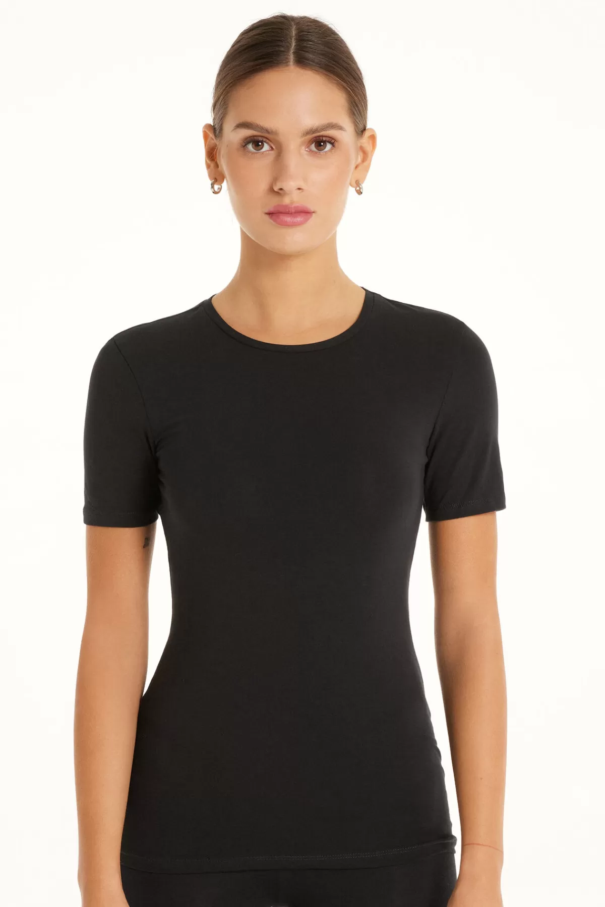 Maglietta Tezenis in cotone elasticizzato ultra morbido - Girocollo comodo per donna

(：，