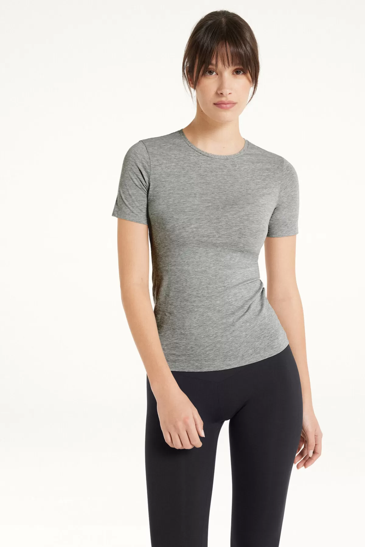 Tezenis Maglietta Donna in Cotone Elasticizzato Ultra Morbido - Comfort Perfetto per Stile Quotidiano e Abbinamenti Versatili