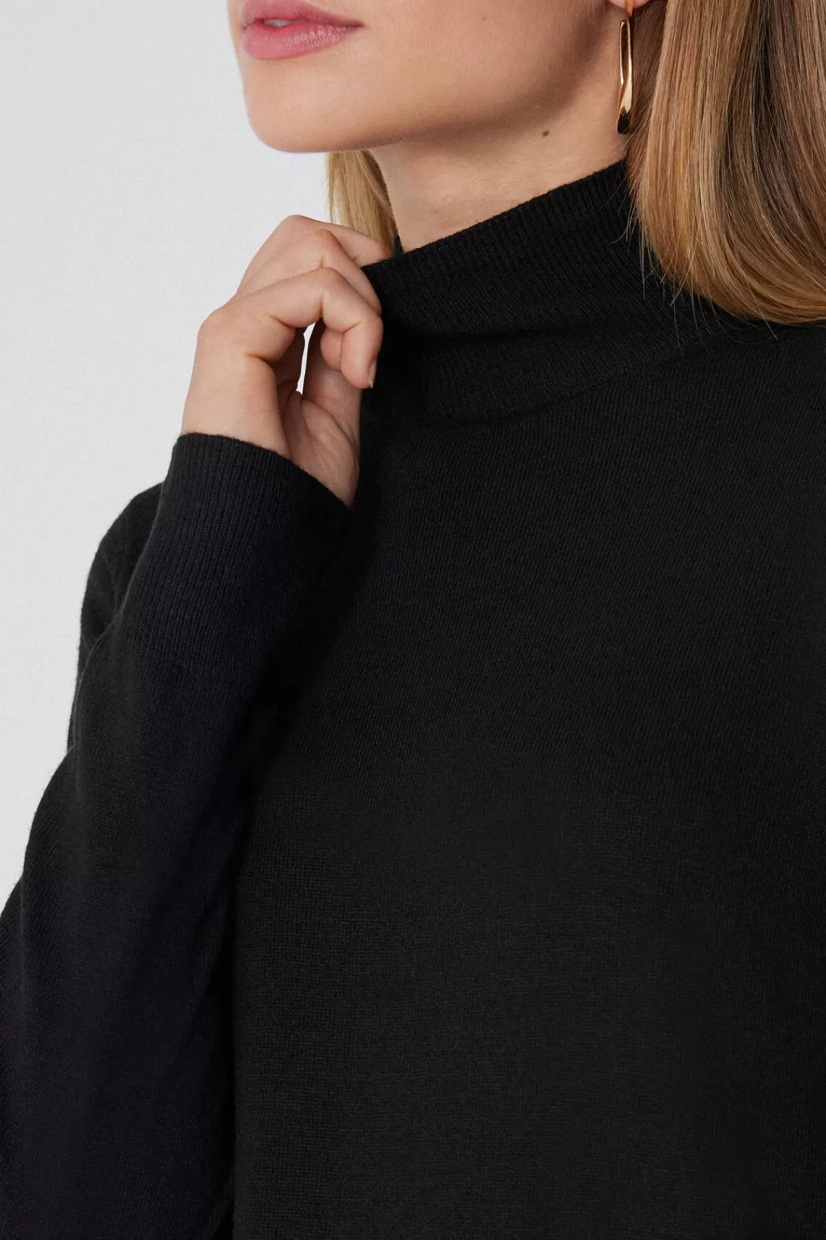 Abito Invernale Donna 2024 - Dolce Collo Alto in Lana Morbida, Caldo ed Elegante di Tezenis
