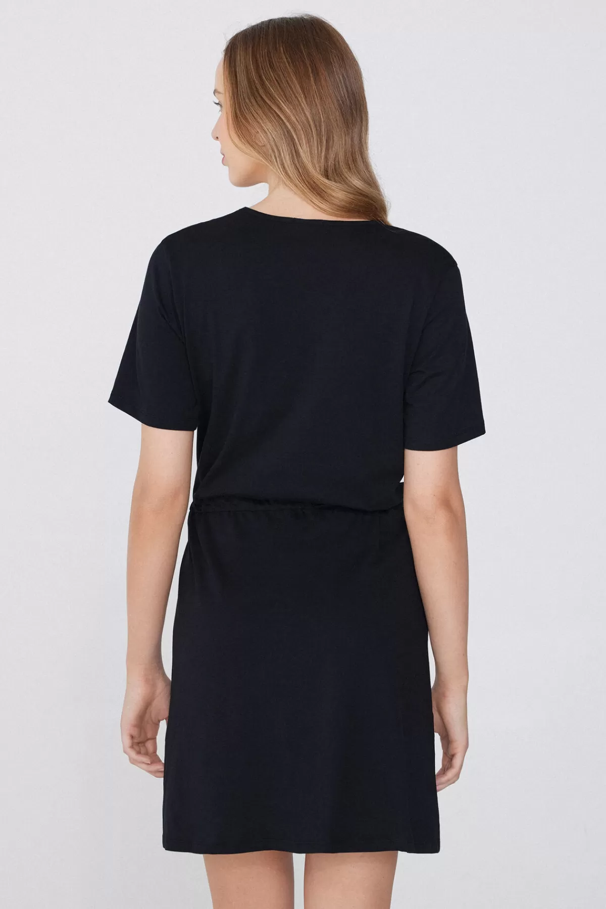 Tezenis Abito Estivo Corto con Scollo a V in Morbido Cotone e Mezze Maniche Comode