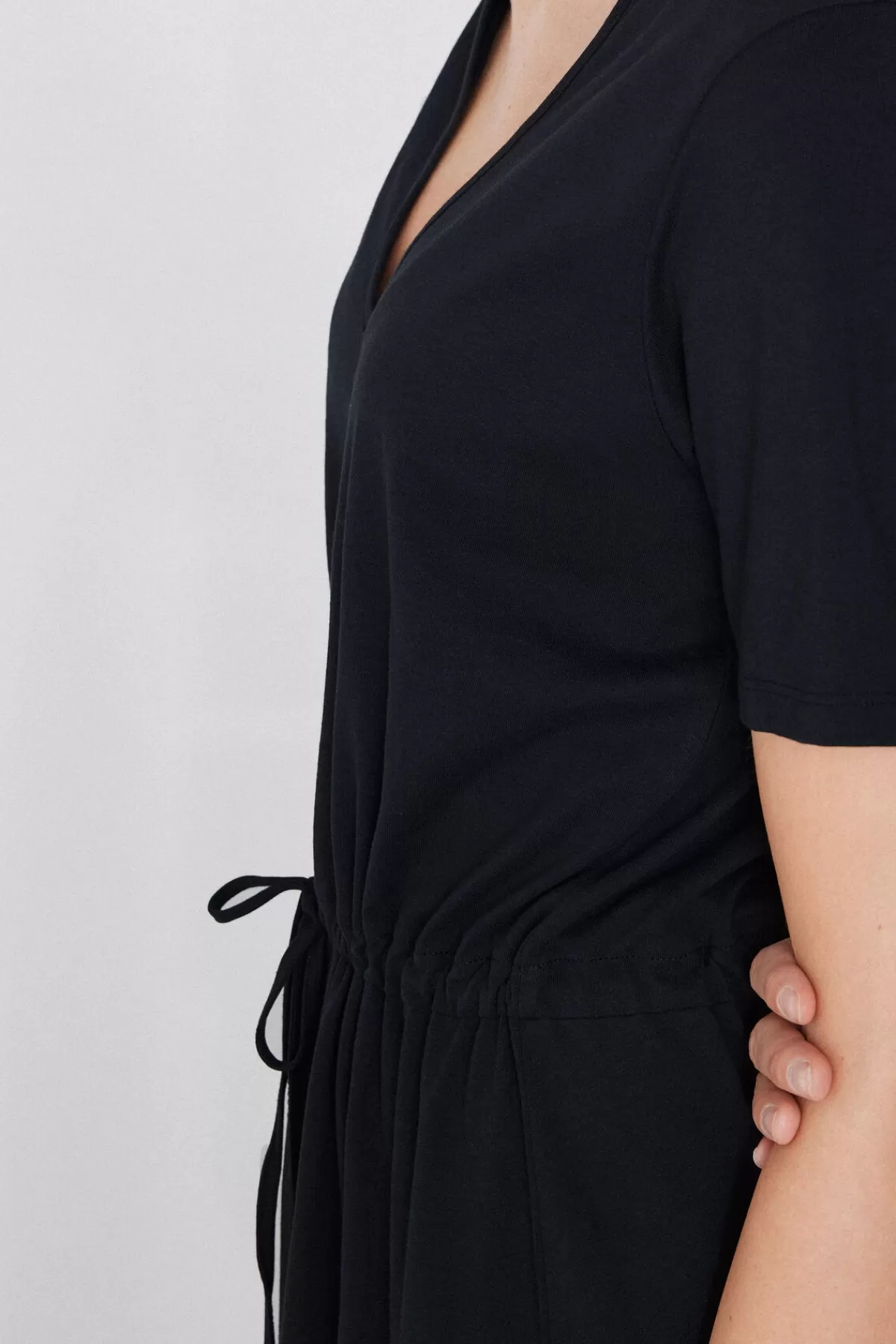 Tezenis Abito Estivo Corto con Scollo a V in Morbido Cotone e Mezze Maniche Comode